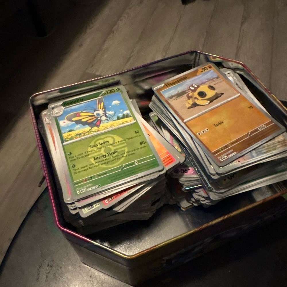 Trading Card Tin with Assorted Cards - Multicolor